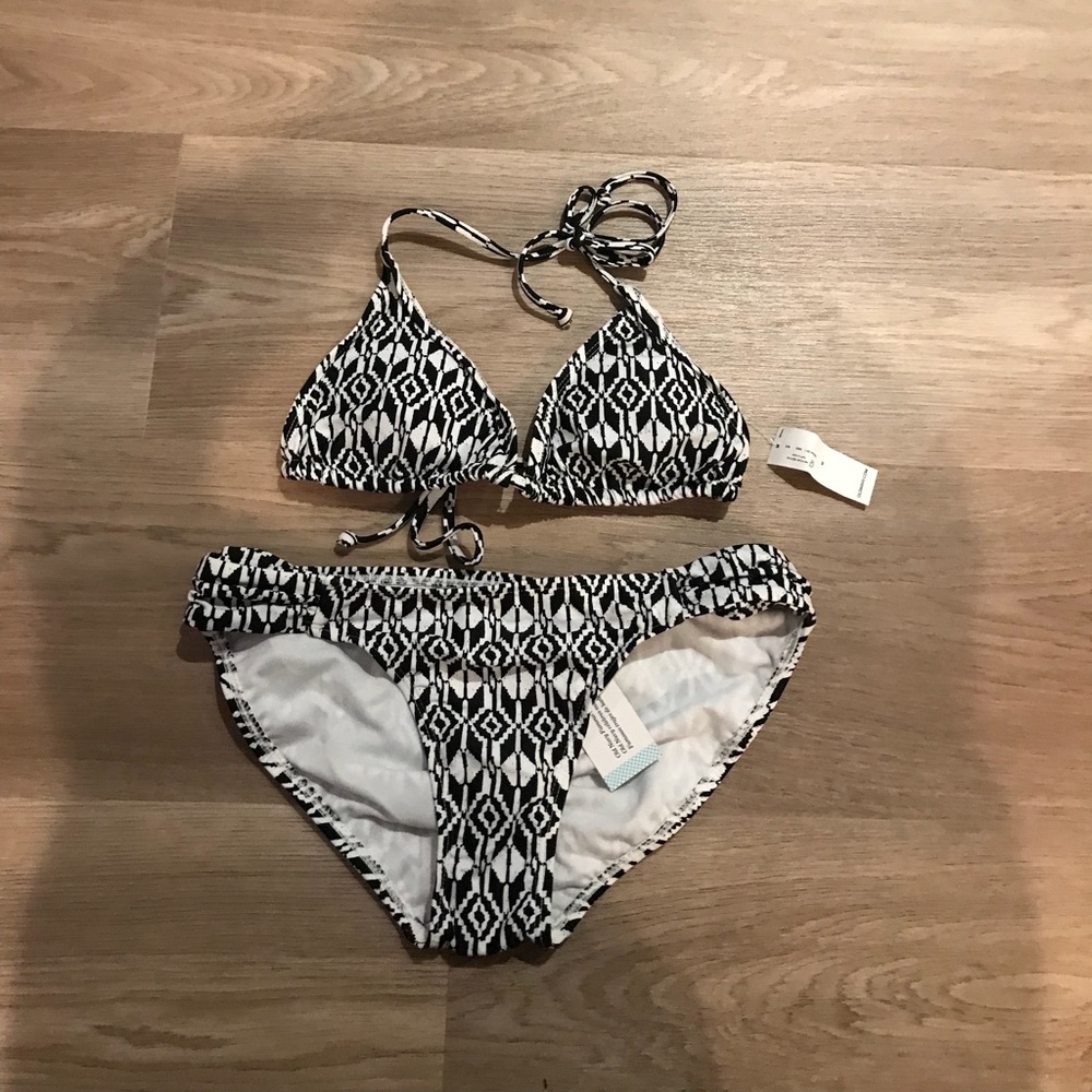 NWT bikini matching set print swimsuit